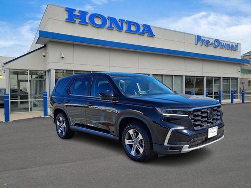 2023 Honda Pilot 2WD EX-L 8 Passenger