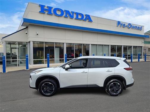 2025 Nissan Rogue SV