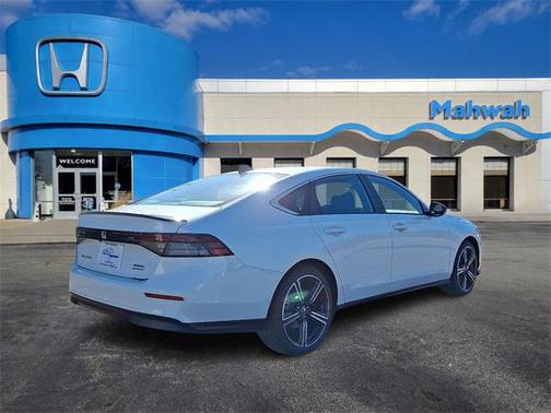 2025 Honda Accord Hybrid Base