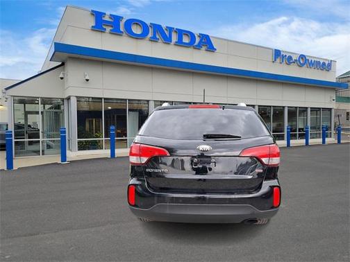 2014 Kia Sorento LX
