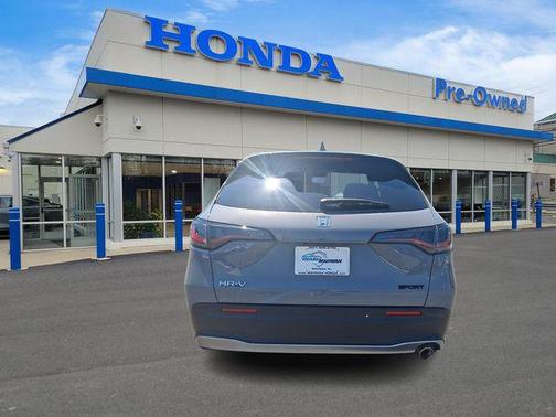 Urban Gray Pearl 2023 Honda HR-V AWD Sport