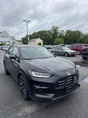 Crystal Black Pearl 2023 Honda HR-V AWD Sport