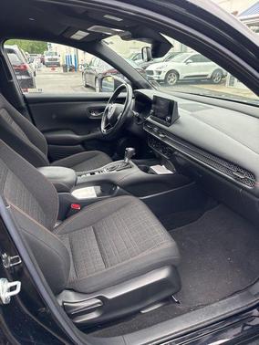 Crystal Black Pearl 2023 Honda HR-V AWD Sport