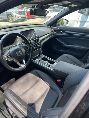 2022 Honda Accord Hybrid Base