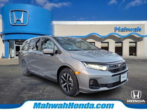 Solar Silver Metallic 2026 Honda Odyssey EX-L