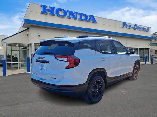 2022 GMC Terrain AWD AT4