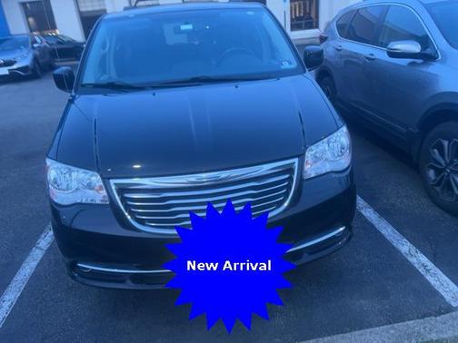 2015 Chrysler Town & Country Touring