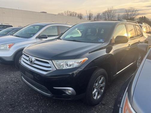 2011 Toyota Highlander SE