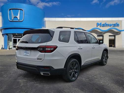 2025 Honda Pilot Sport