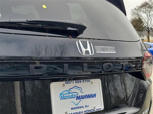 2025 Honda Pilot Elite