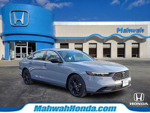 Platinum White 2025 Honda Accord SE