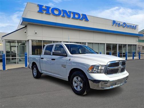 2023 RAM 1500 Classic SLT