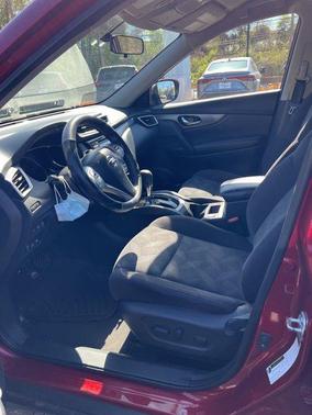 Cayenne Red 2016 Nissan Rogue SV