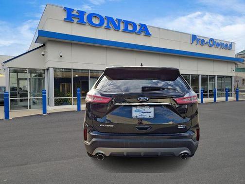 Agate Black Metallic 2019 Ford Edge SEL