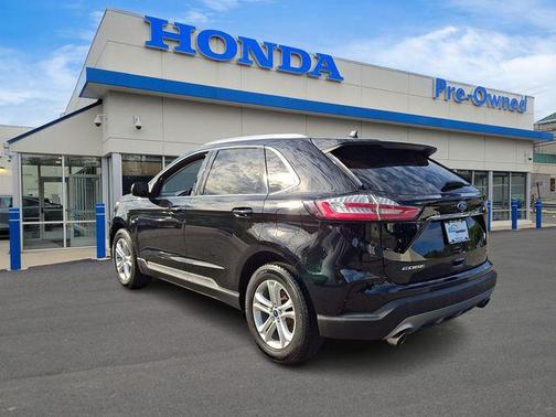 Agate Black Metallic 2019 Ford Edge SEL