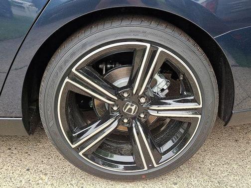 Canyon River Blue Metallic 2026 Honda Accord SE