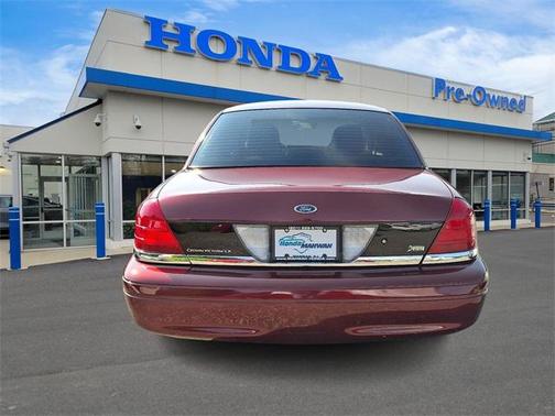 2011 Ford Crown Victoria LX