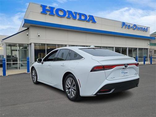 2023 Toyota Mirai Base