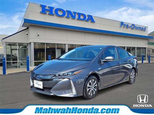 2022 Toyota Prius Prime LE