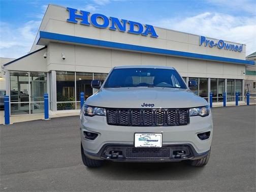 2019 Jeep Grand Cherokee Upland