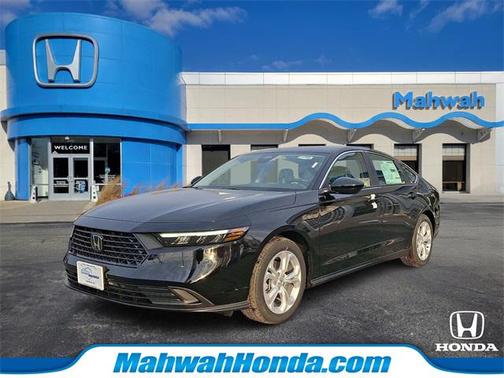 2025 Honda Accord LX 1.5T