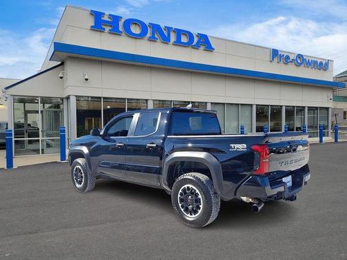 2024 Toyota Tacoma TRD Off-Road