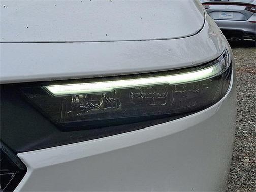 2025 Honda Accord LX 1.5T