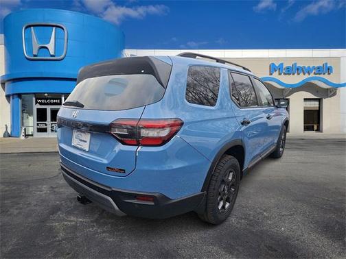 2025 Honda Pilot TrailSport