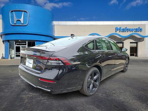 Nh-731p/Crystal Bl 2026 Honda Accord Hybrid Sport-L