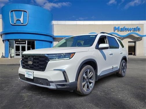 2025 Honda Pilot Touring 8-Passenger