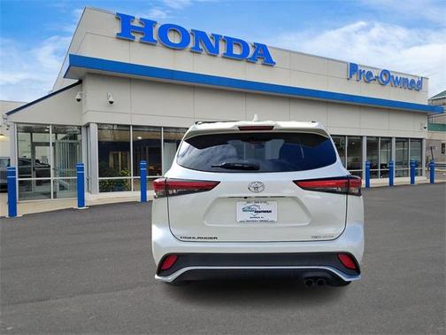 2021 Toyota Highlander XSE