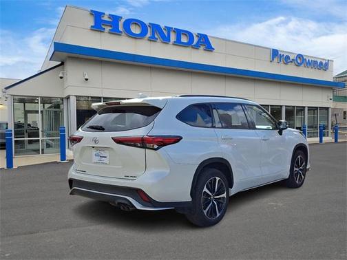 2021 Toyota Highlander XSE