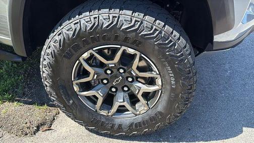 2024 Chevrolet Colorado ZR2