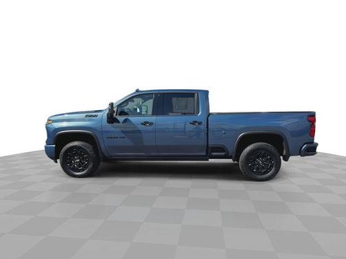Lakeshore Blue Metallic 2024 Chevrolet Silverado 2500 LTZ