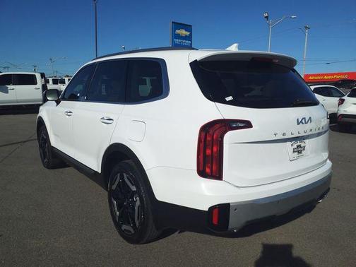 2024 Kia Telluride S
