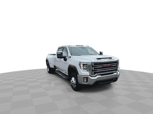 White Frost Tri-Coat 2023 GMC Sierra 3500 SLT