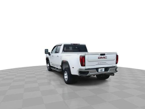 White Frost Tri-Coat 2023 GMC Sierra 3500 SLT