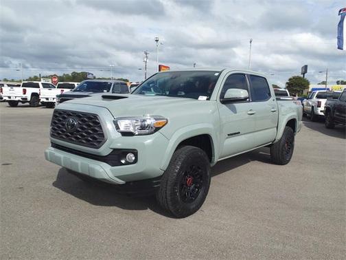 2022 Toyota Tacoma TRD Sport