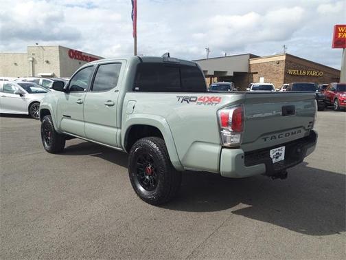 2022 Toyota Tacoma TRD Sport