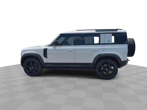Yulong White 2023 Land Rover Defender 110 X-Dynamic SE