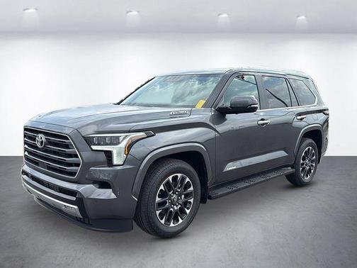2026 Toyota Sequoia SR5