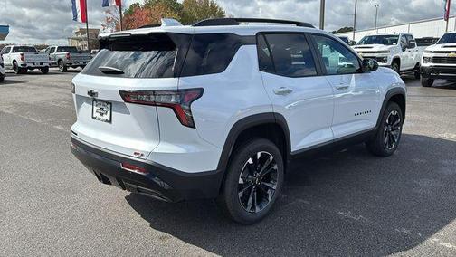 Polar White 2026 Chevrolet Equinox RS
