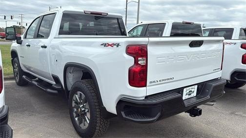 2026 Chevrolet Silverado 2500 Custom