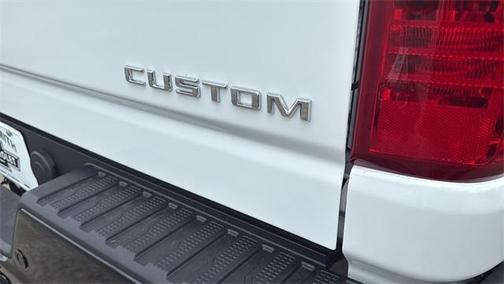2026 Chevrolet Silverado 2500 Custom