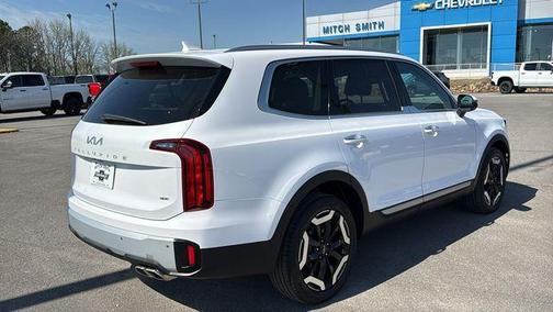 2023 Kia Telluride S