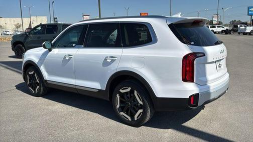 2023 Kia Telluride S
