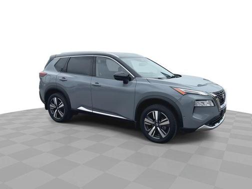 Solid Gray / Black 2021 Nissan Rogue Platinum