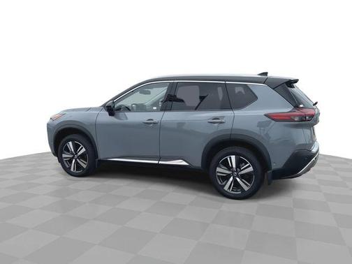 Solid Gray / Black 2021 Nissan Rogue Platinum