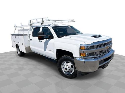 Summit White 2019 Chevrolet Silverado 3500 WT
