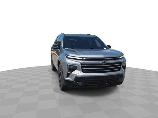 Sterling Gray Metallic 2025 Chevrolet Traverse High Country